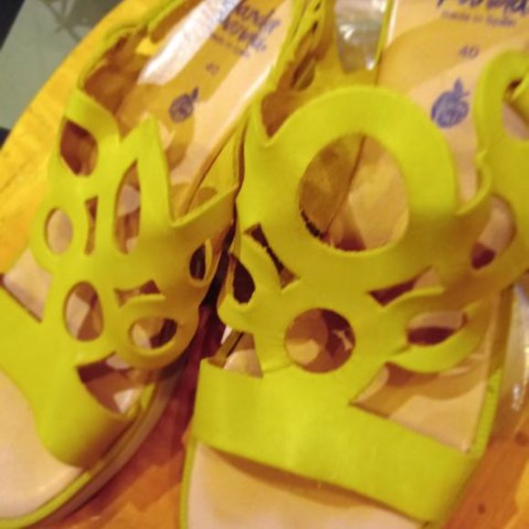 Wanda Panda Leather Sandals - Salome - Picture 2 of 15